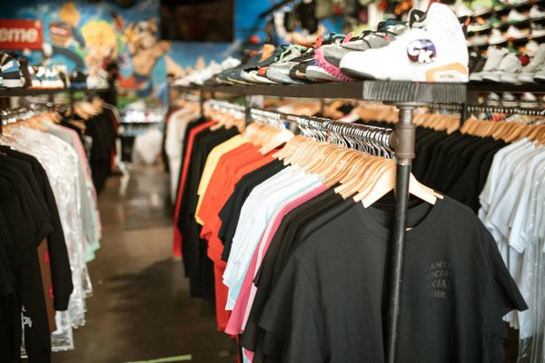 Bijoux femme au quotidien : l'élégance des étoiles révélée